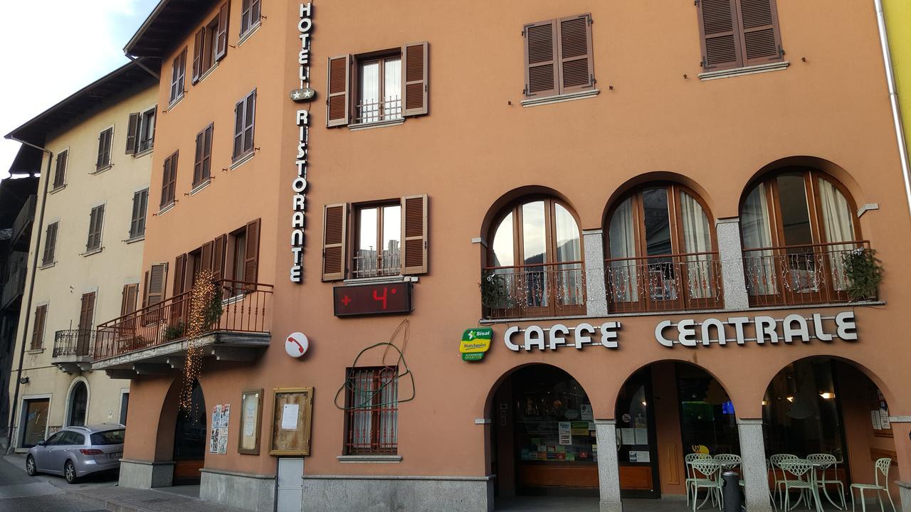 Hotel Ristorante Centrale Vestone Екстериор снимка