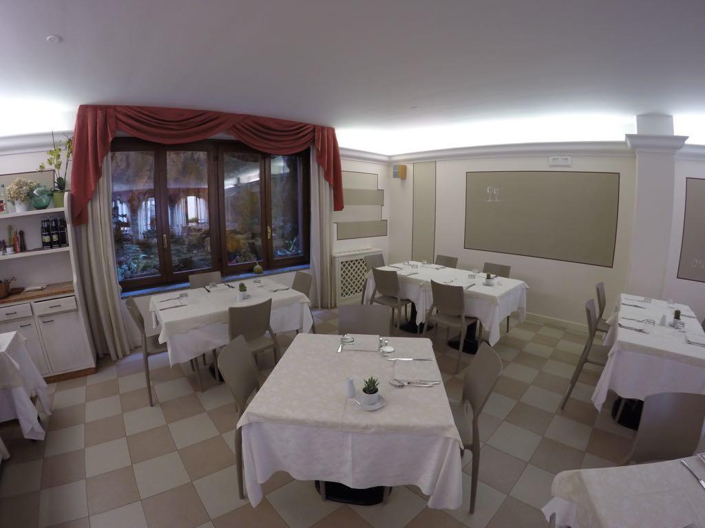 Hotel Ristorante Centrale Vestone Екстериор снимка